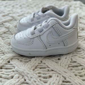 Infant Nike Air Force Crib Sneakers Size 2